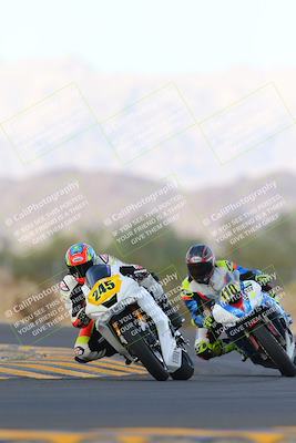 media/Sep-24-2022-CVMA (Sat) [[a45f954247]]/Race 10 Amateur Supersport Middleweight/